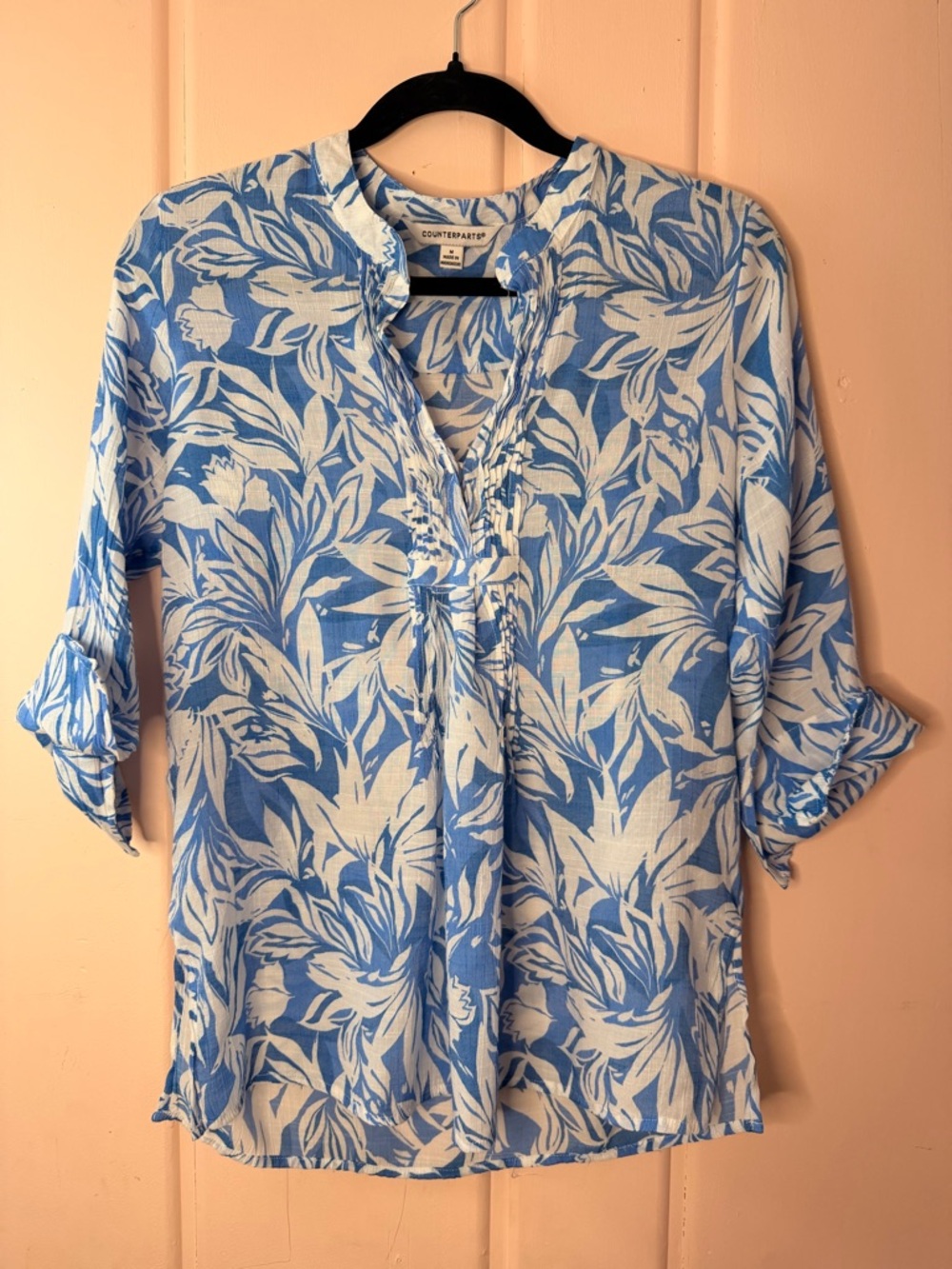 Counterparts Blue & White Floral V-Neck Tunic Top Sz medium
